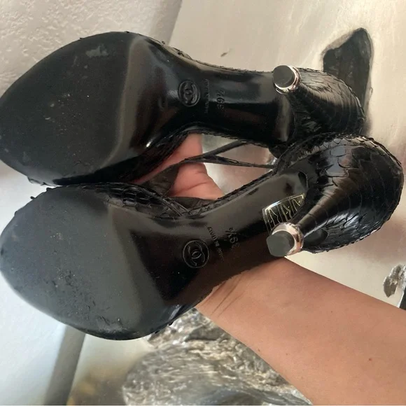 CHANEL python black Heels with Pearl Detail exotic vintage 39.5 - Picture 5 of 8